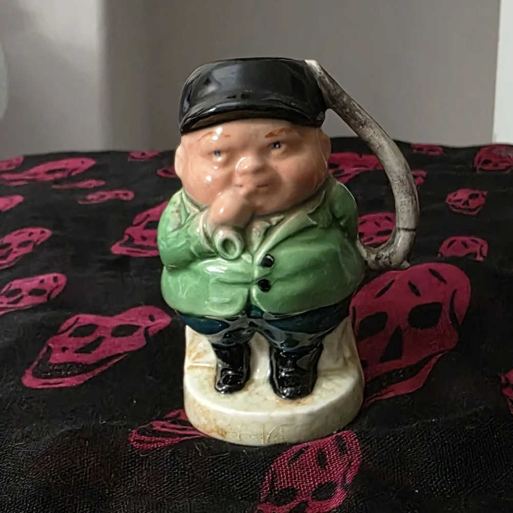 Small Toby Mug - Picture 1 of 5